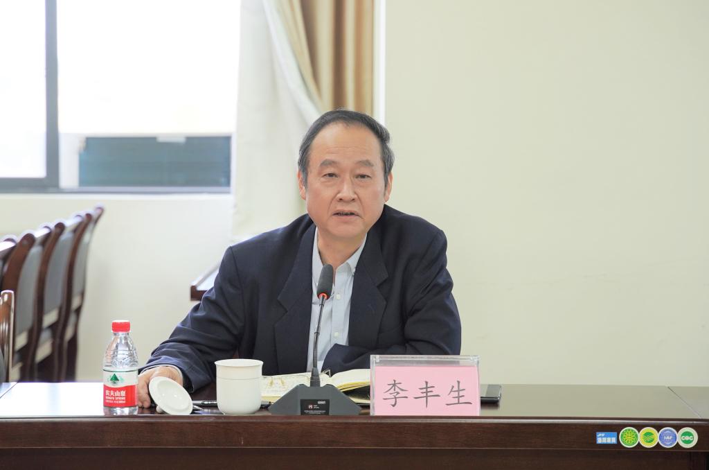 校党委李丰生书记召开马克思主义理论学科与思政课教学改革专题调研